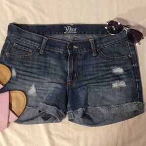 Ripped denim shorts